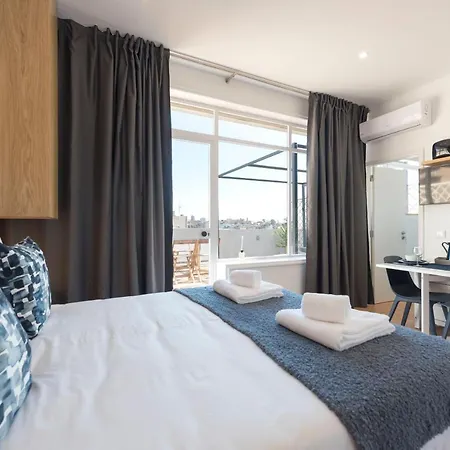 Dinis - Rooftop Apartment *